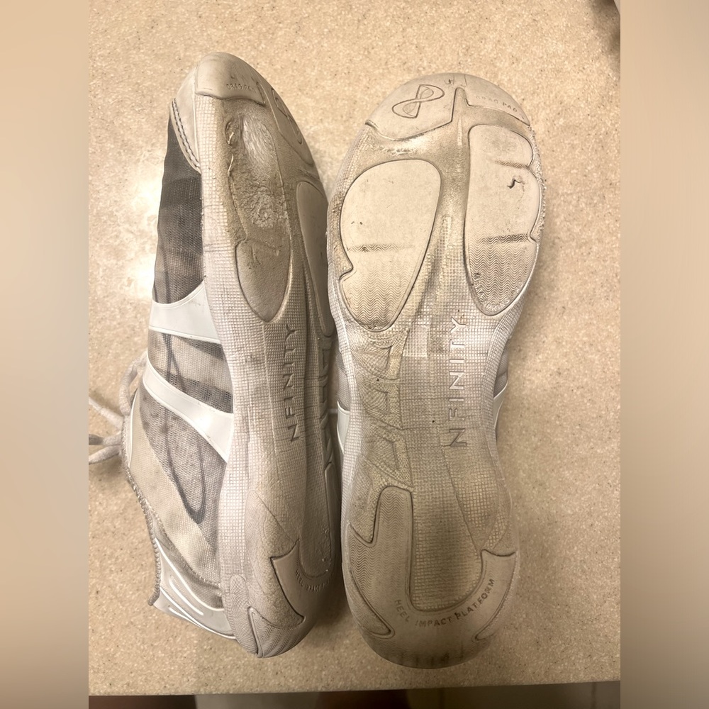 infinity flights cheer shoes